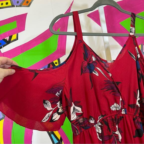 SHEIN, Floral Cold Shoulder Shark Bite Hem Dress. Size 1XL. Excellent condition! - Picture 2 of 7